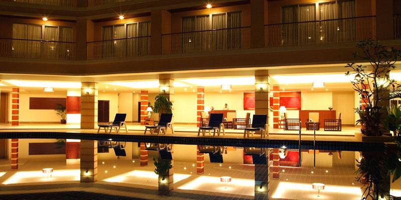 Kalim Resort Patong Bagian luar foto